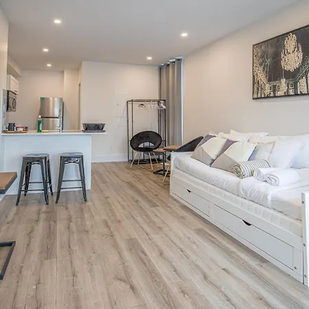 Private Unit In The Heart Of Ottawa, 3 Minutes To Downtown *