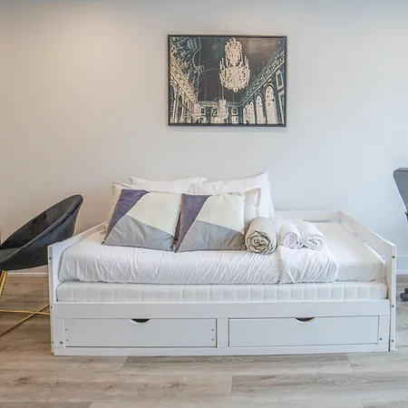 Private Unit In The Heart Of Ottawa, 3 Minutes To Downtown Ottawa