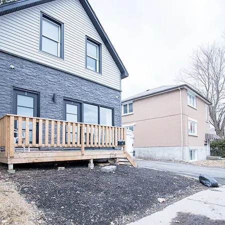 Apartment Private Unit In The Heart Of Ottawa, 3 Minutes To Downtown Ottawa