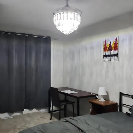 Moral's Inn- Homestay Ottawa