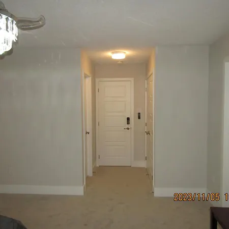 Homestay Moral's Inn- Ottawa