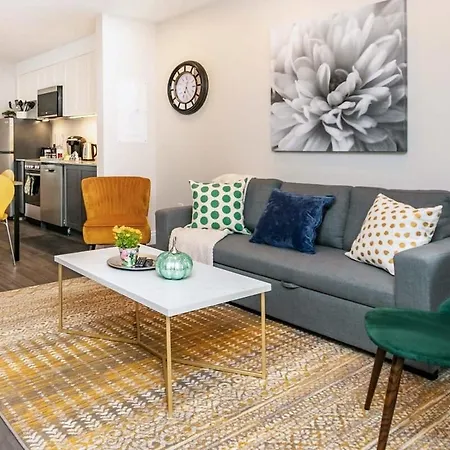 Apartment Upscale 1br - King Bed *