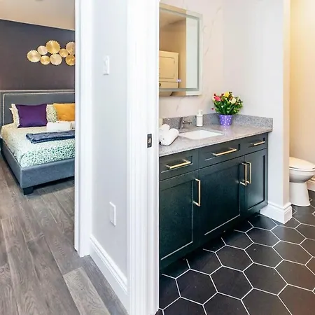 Apartment Upscale 1br - King Bed