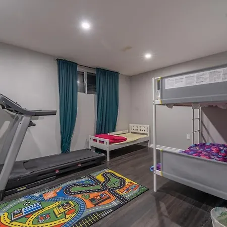 Nice Basement * Ottawa