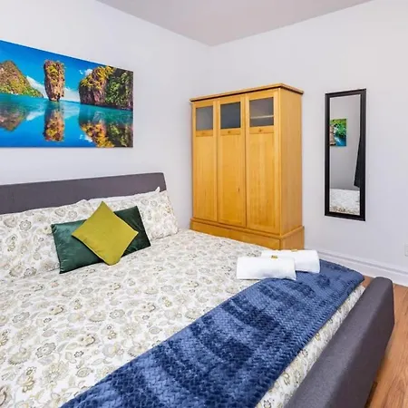 Pet-friendly - Steps To Ottawa