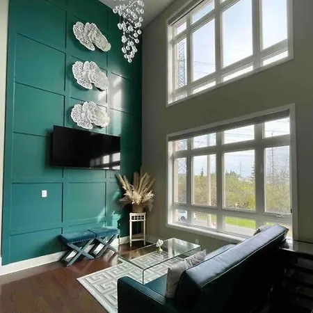 Apartment Executive