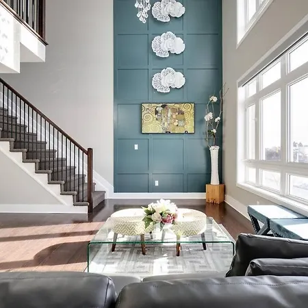 Apartment Executive *