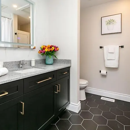 Apartment Pet-friendly 2br - Near The *