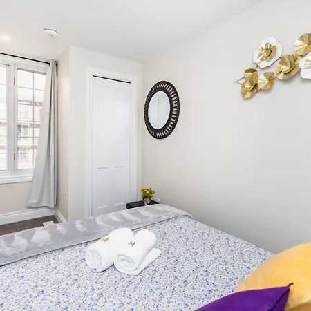 Pet-friendly 2br - Near The *