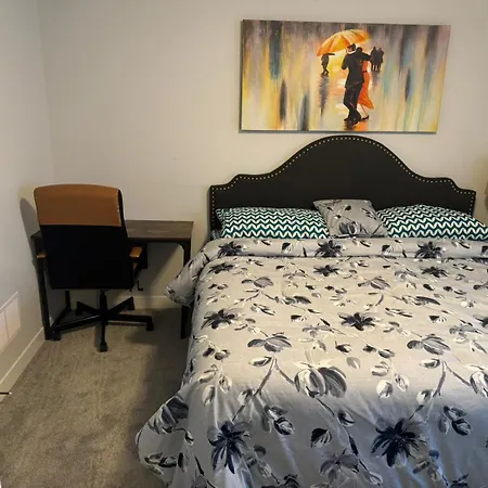 Guest house Serenity Ottawa