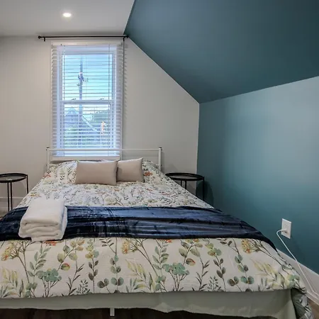 Hotel One Bedroom - 3 Minutes From Downtown