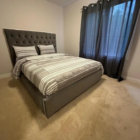 House Of Peace - Includes Wi-fi, Netflix