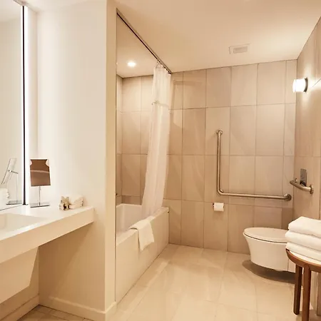 Hotel Le Germain 4*