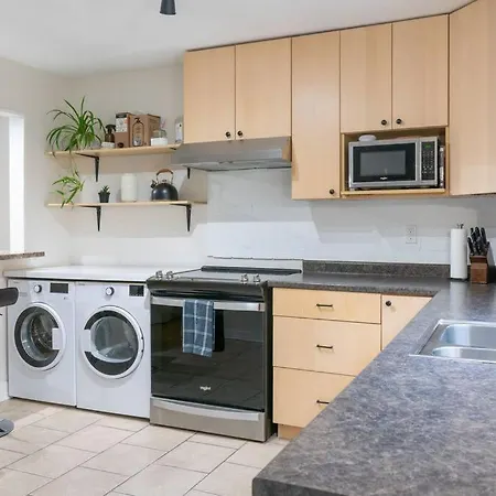 9 Min Dt 3bd Near Westboro And Civic Hospital Apartment Ottawa