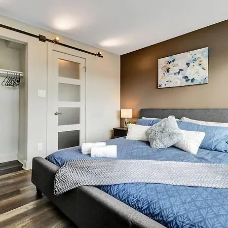 Spacious 1br W King Bed - Near Downtown Apartment *