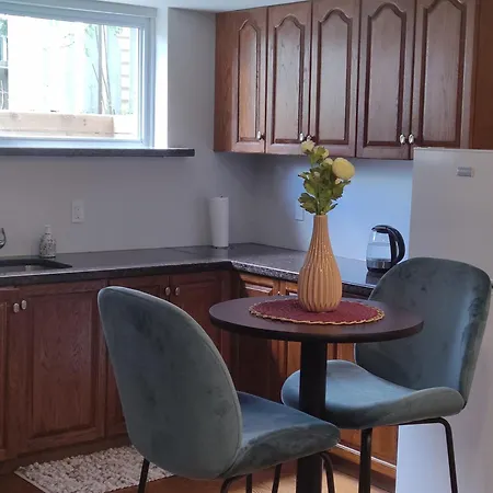 Complete Private Guest Basement * Ottawa