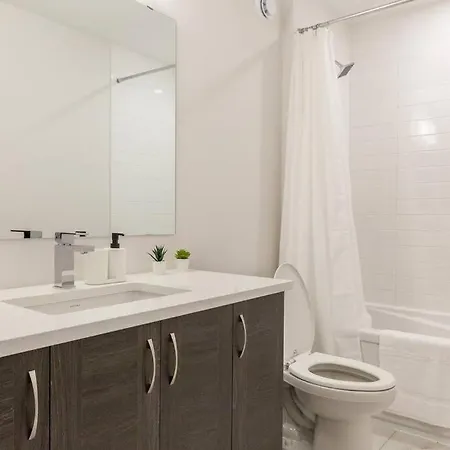 Brand New_house In Capitalottawa+senat+dt-kingbed *