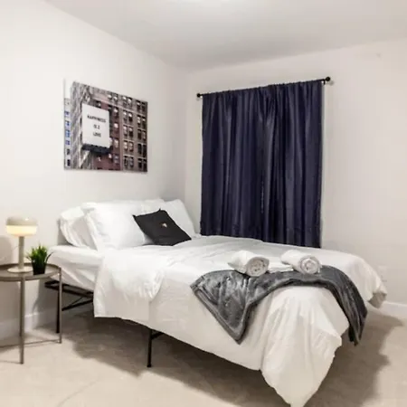 Brand New_house In Capitalottawa+senat+dt-kingbed Ottawa