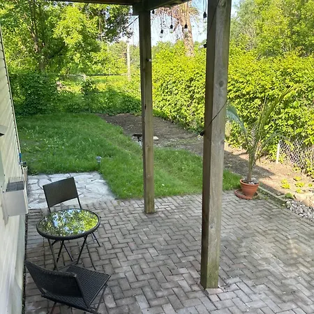 Guest house Nature Retreat In The City *