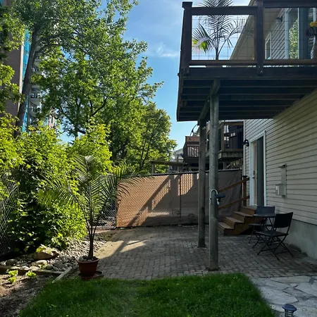 Guest house Nature Retreat In The City Ottawa