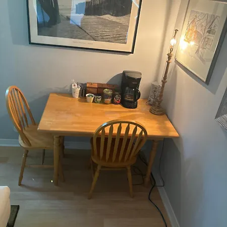 Guest house Nature Retreat In The City Ottawa