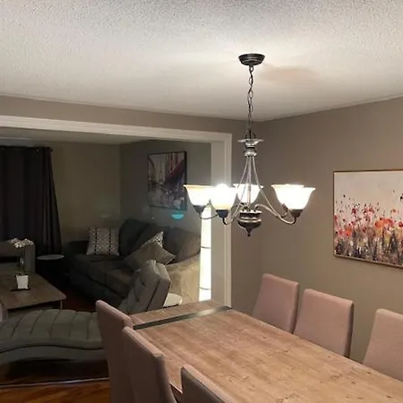 Big Room,25 Ottawa
