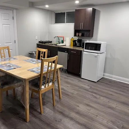 Alma Place Apartment