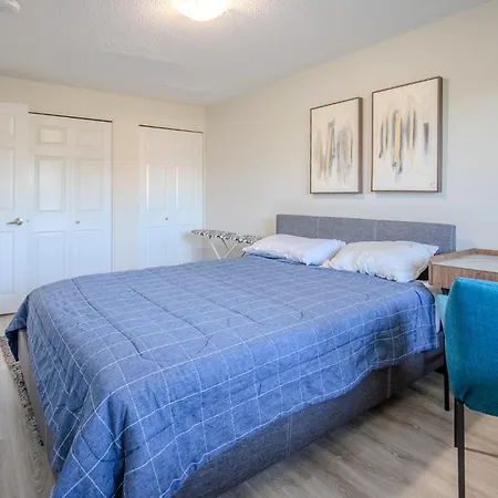 Luxury Brand New With Free Parking In 4* Ottawa