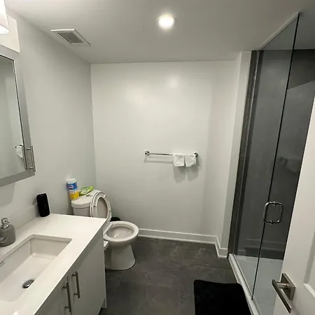 In The Heart Of Downtown Apartment