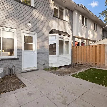 Hotel Private In Nepean For Family - 14 Minutes From Downtown *