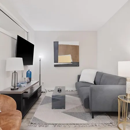 Hotel Private In Nepean For Family - 14 Minutes From Downtown Ottawa