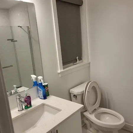 Lovely Townhouse For Short-term Homestay