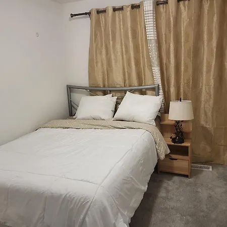 Homestay Lovely Townhouse For Short-term