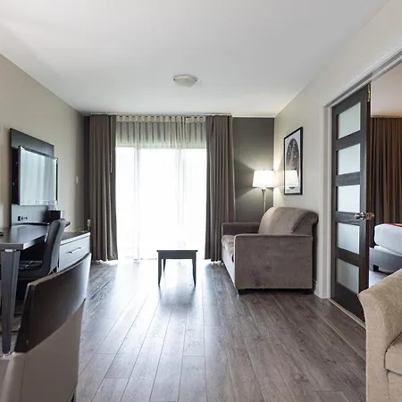 Ramada By Wyndham On The Rideau