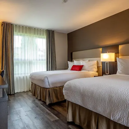 Ramada By Wyndham On The Rideau 3* Ottawa