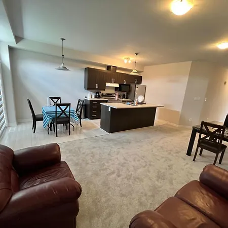Carp Townhome Holiday home *