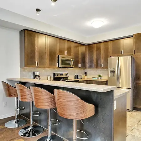 Holiday home Modern Townhome Near Attractions Ottawa