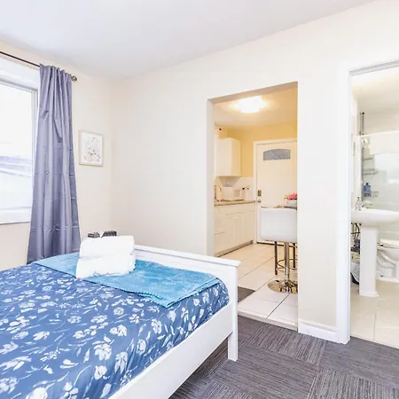 1br In Chinatown - Pet-friendly * Ottawa