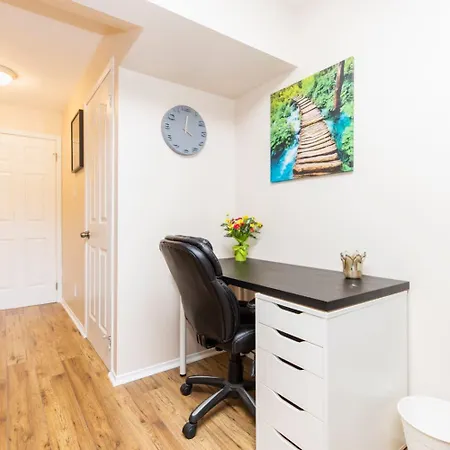 Apartment Studio Close To Algonquin College - Pet Friendly Ottawa