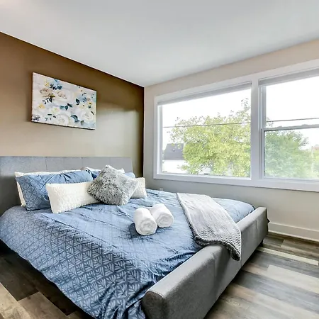 Easy Access To Downtown - Spacious Apartment Ottawa