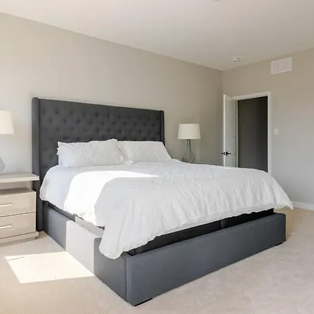 Stonebridge Golf Nest Apartment