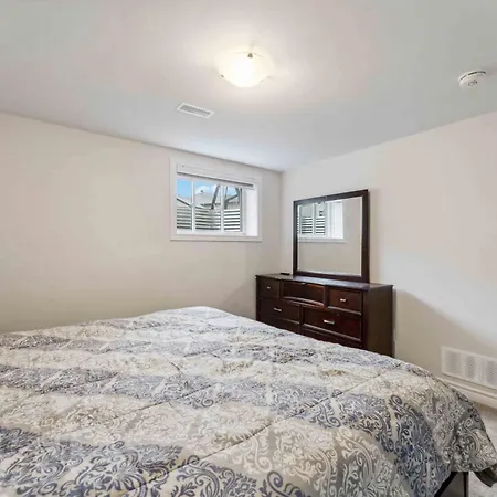 Guest house Vicehaven Ottawa