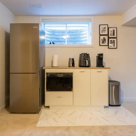 Modern 1br Haven With Big Lounge * Ottawa