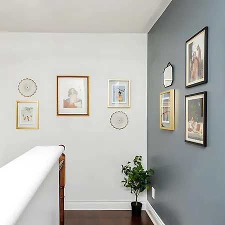 Holiday home Cozy Modern 4br With Sunny Patio