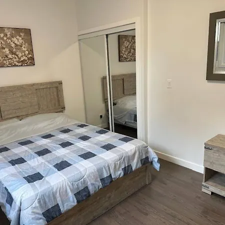 Apartment New, Private Downtown - Minimum 30 Day