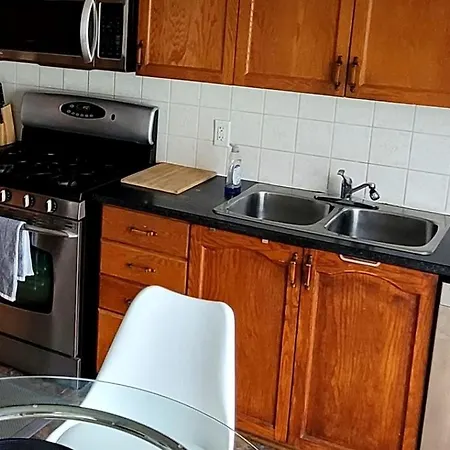 Kezirims Holiday home Ottawa