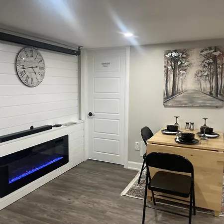 Apartment Beautiful 1 Bedroom Basement In *