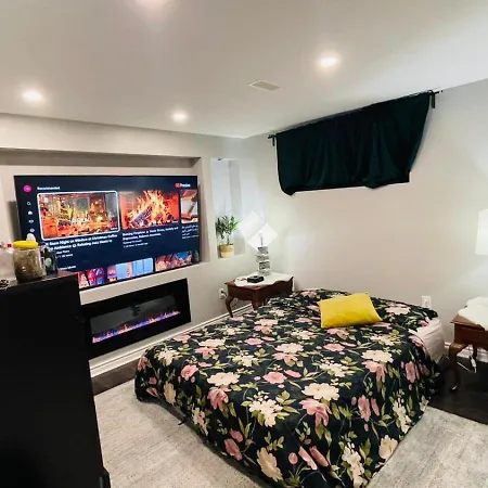 Have Fun With It Apartment *