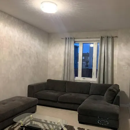 Brand New House Holiday home