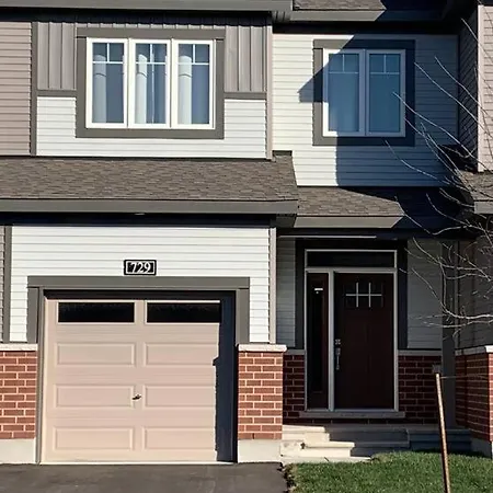 Brand New House Holiday home